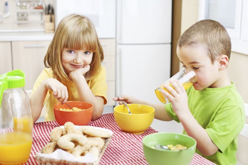 come insegnare il bon ton ai bambini