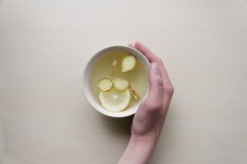 tisana-zenzero-in-cucina